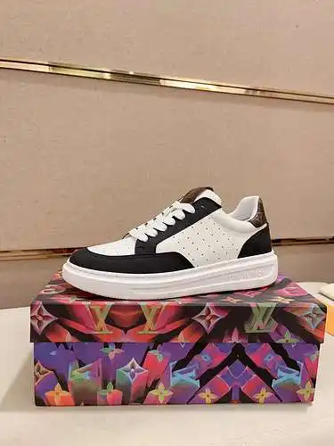 Zapatos de hombre LV Código: 0628C00 Talla: 38-44