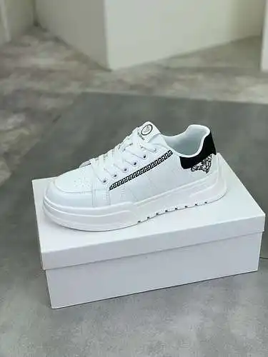 Zapatos de hombre Versace Código: 0710B60 Talla: 38-44 (45 se puede personalizar)
