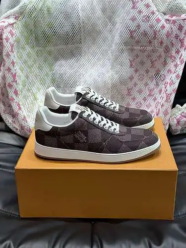Zapatos de hombre LV Código: 0531B40 Talla: 38-44