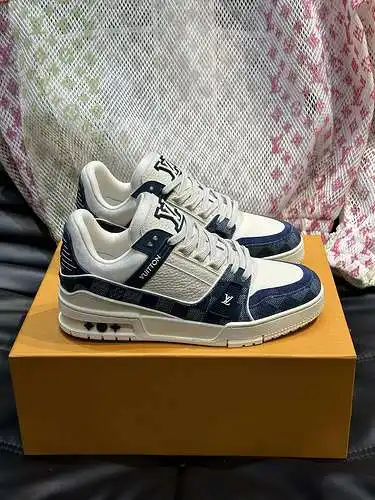 Zapatos de hombre LV Código: 0704C40 Talla: 38-44