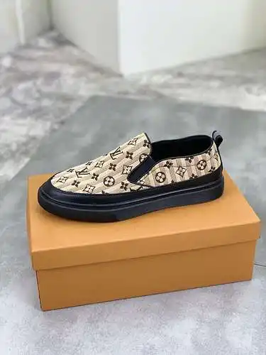 Zapatos de hombre LV Código: 0516B30 Talla: 38-44