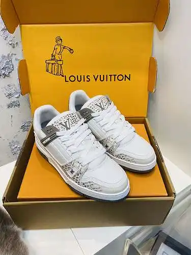 Zapatos LV para hombre y mujer Código: 0526E00 Talla: Mujer 35-40 Hombre 39-46