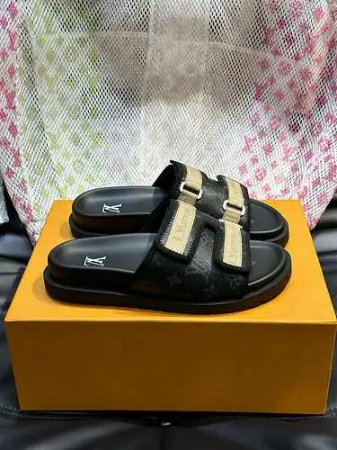 Zapatos de hombre LV Código: 0617B00 Talla: 38-46
