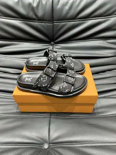 Zapatos de hombre LV Código: 0521B10 Talla: 38-45