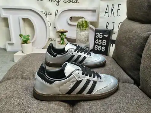 866DAdidas originals Busenitz Vulc adidas Casi 70 años de originales clásicos hechos de gamuza, horm