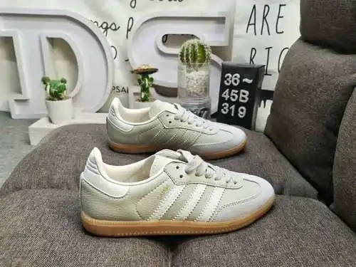 319DAdidas originals Busenitz Vulc adidas Casi 70 años de originales clásicos hechos de gamuza origi