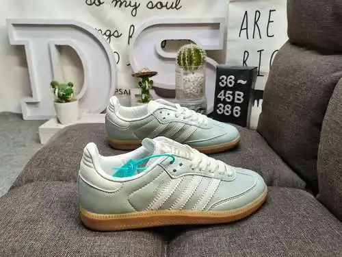 386DAdidas originals Busenitz Vulc adidas Casi 70 años de originales clásicos hechos de gamuza, horm