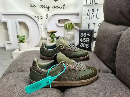 308DAdidas originals Busenitz Vulc adidas Casi 70 años de originales clásicos hechos de gamuza, horm