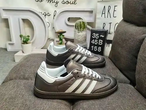 158DAdidas originals Busenitz Vulc adidas Casi 70 años de originales clásicos hechos de gamuza, horm