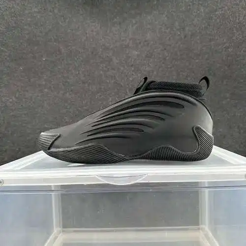 Todo negro 40-46