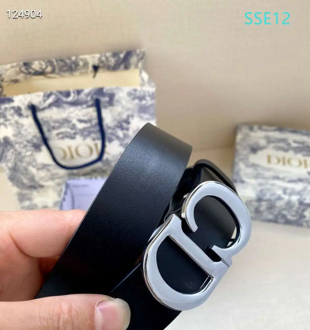 S53301150 (11).webp