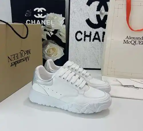 McQueen* Modelo Pareja Código: 0717C60 Talla: Mujer 34-39, Hombre 38-46 (Mujer 34 40 41 Hombre 38 45