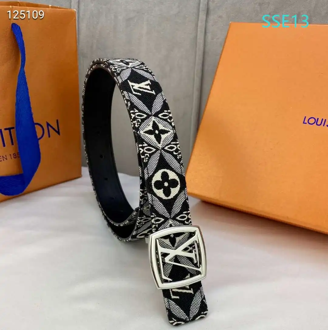 S53301150 (66).webp