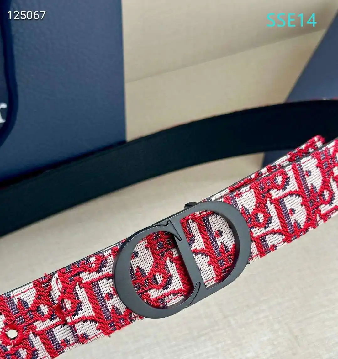 S53301250 (14).webp