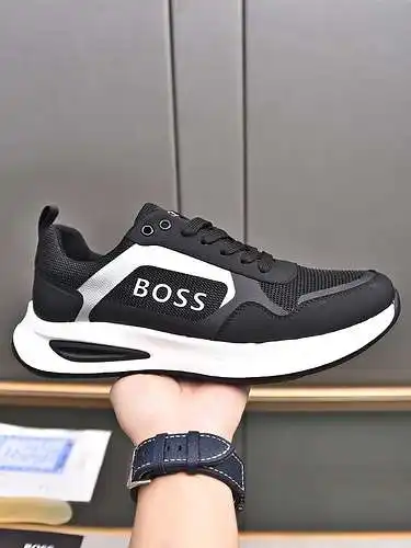 Zapatos de hombre Boss Código: 0720B60 Tallas: 38 a 44 (se pueden personalizar 45 46 no retornables)