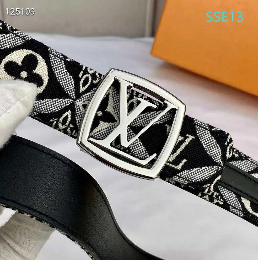 S53301150 (68).webp