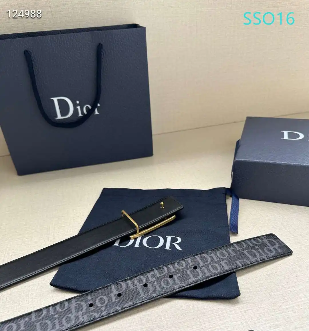 S53301250 (1).webp
