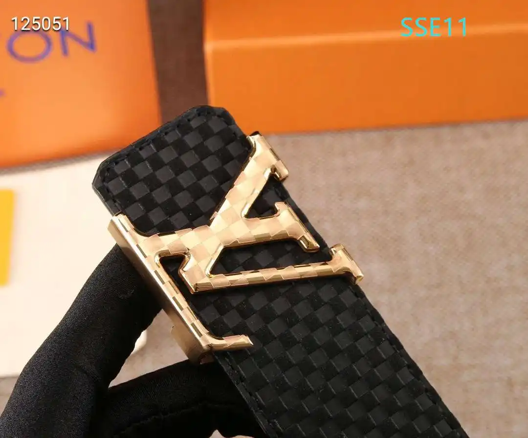 S53301150 (37).webp