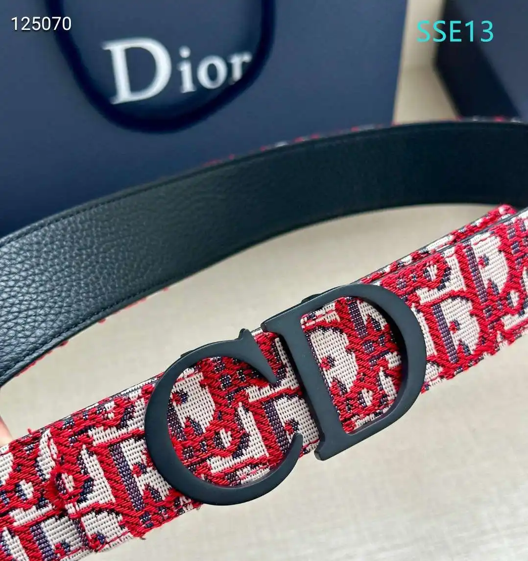 S53301150 (38).webp