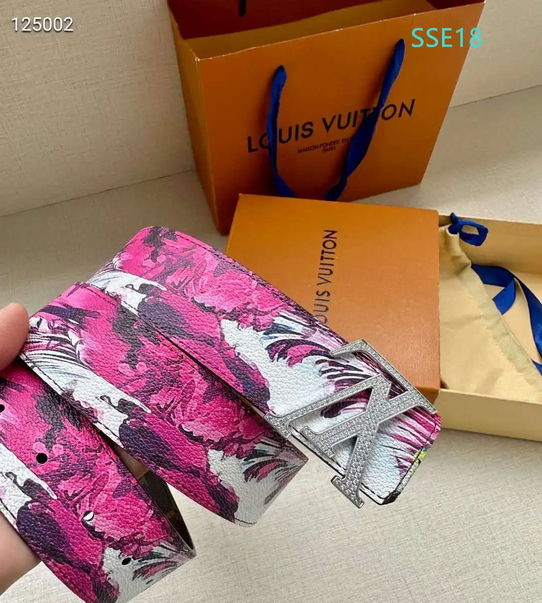 S53301350 (1).webp