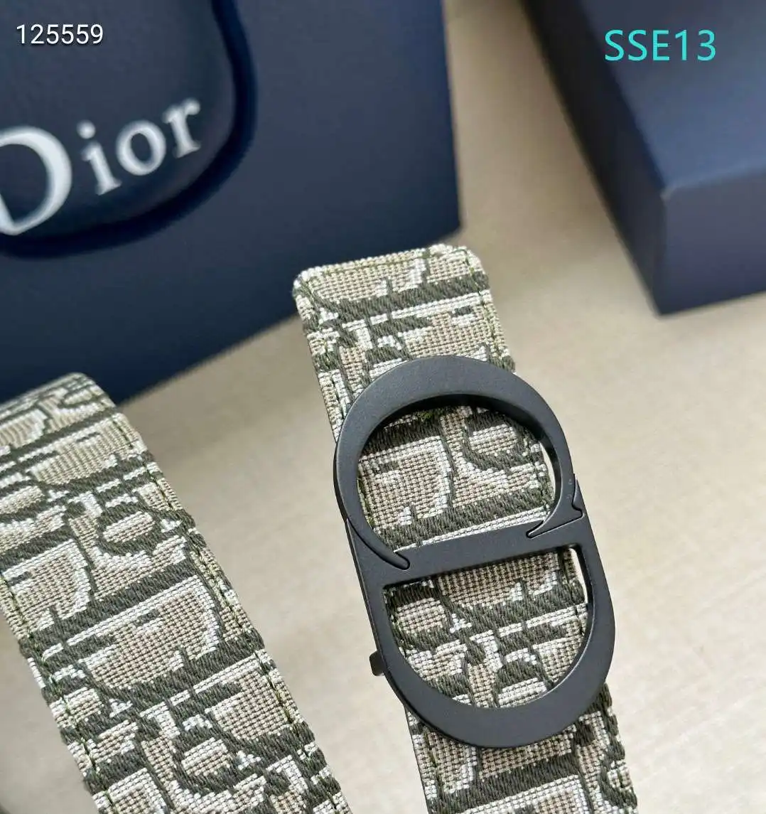 S53301150 (6).webp