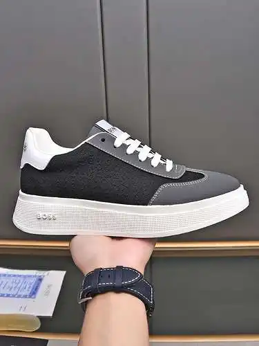Zapatos de hombre Boss Código: 0720B20 Talla: 38 al 44 (se puede personalizar al 45, no reembolsable