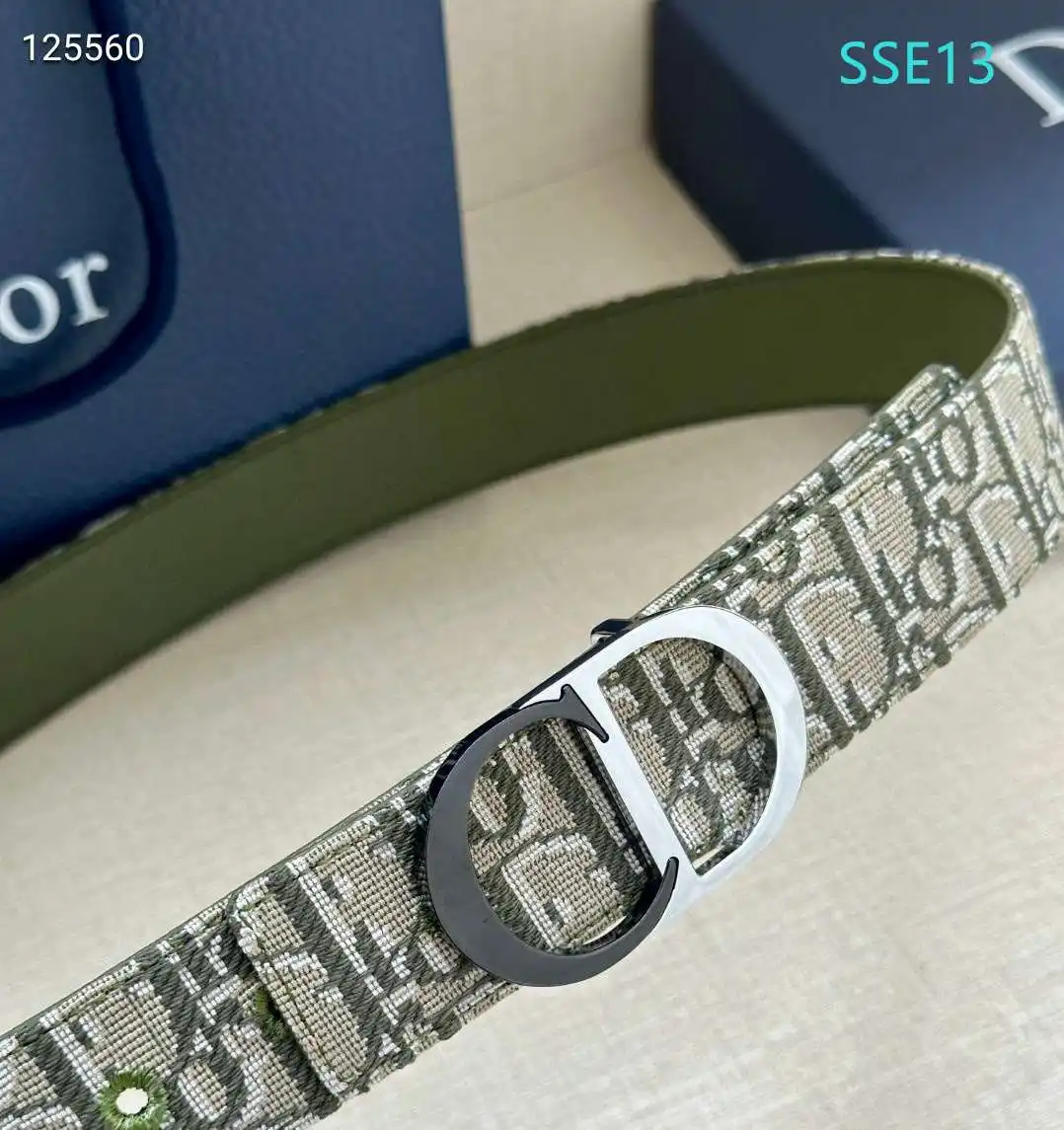 S53301150 (3).webp