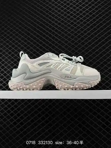 FILA Fishbone 3. Piel malla, cómodas y versátiles, suela gruesa, caña baja y cómodas, zapatos para p