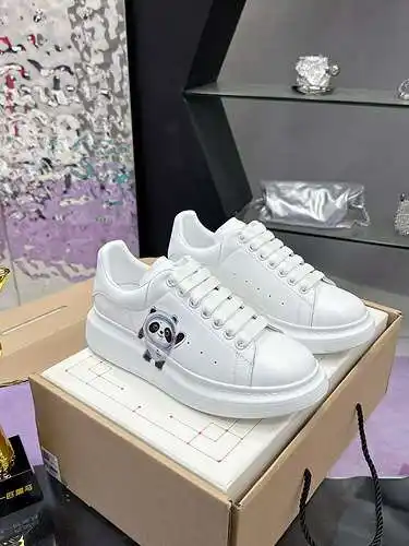 McQueen* Zapatos de hombre y mujer Código: 0526C60 Talla: Talla de mujer 35-40, Talla de hombre 39-4