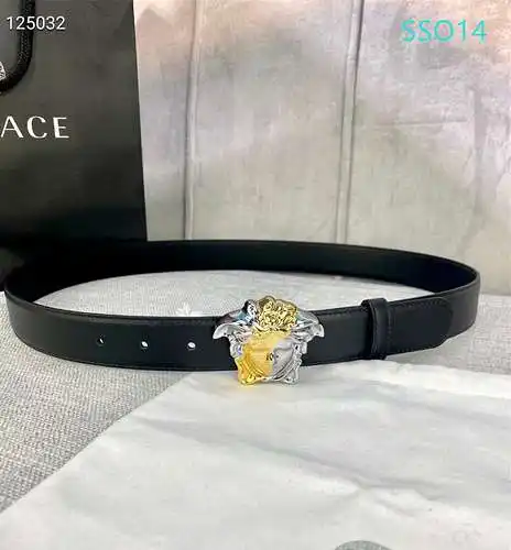 Cinturón VERSACE al por mayor Cinturón Versace para hombres y mujeres al por mayor Material de cuero