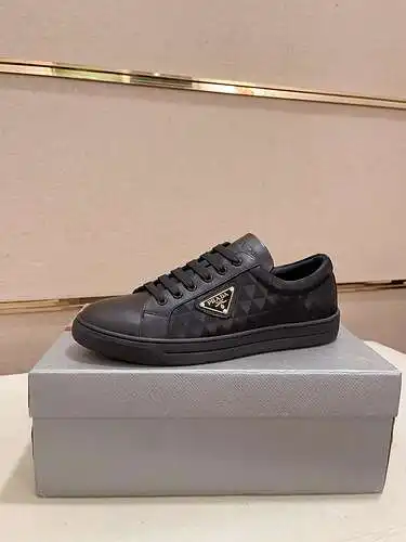 Prada men's shoes Code: 0719B80 Size: 38 to 44 (can be customized 45 46 non-returnable)