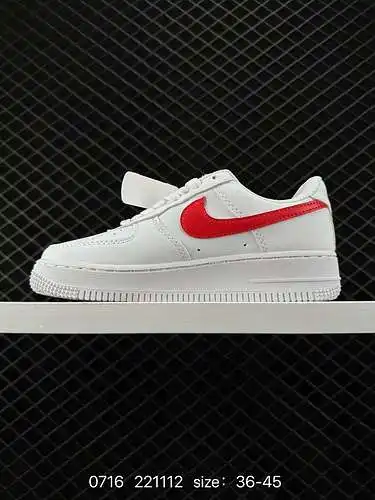 6 Nike Air Force Low Air Force 1 zapatillas deportivas informales, versátiles y de caña baja. La com