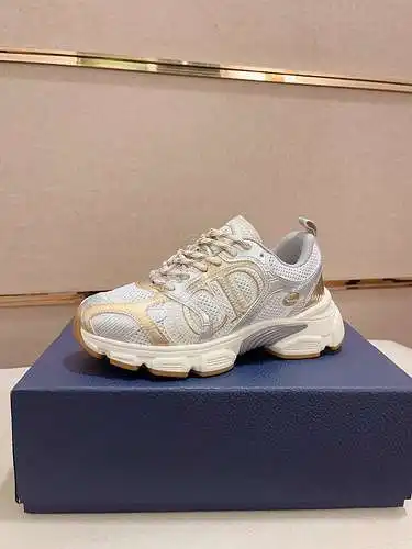 Dior couple model code: 0719B80 Size: 35 to 44