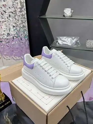 McQueen* Zapatos de hombre y mujer Código: 0526C40 Talla: Talla de mujer 35-40, Talla de hombre 39-4