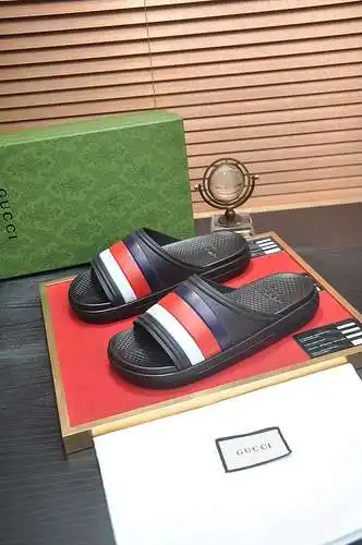 Zapatos de hombre GUCCI Código: 0716B30 Talla: 38-44 (45 personalizados)