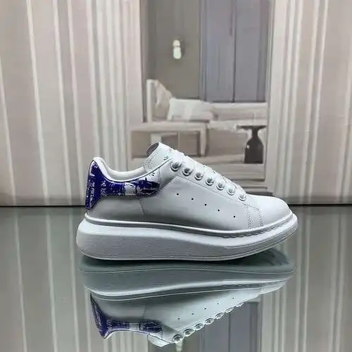 McQueen* Zapatos para hombre y mujer Código: 0318C30 Talla: Mujer 34-41., Hombre 38-46 Observaciones