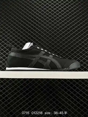 9 Asics Onitsuka Tiger SLIP-ON Zapatillas de lona sin cordones Onitsuka Tiger Número de artículo: D3