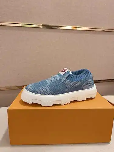 Zapatos de hombre LV Código: 0719D00 Talla: 39-45