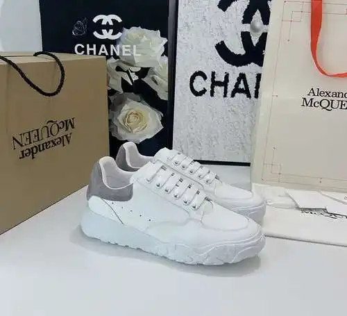 McQueen* Modelo Pareja Código: 0717C60 Talla: Mujer 34-39, Hombre 38-46 (Mujer 34 40 41 Hombre 38 45