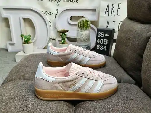 634D Zapatillas de deporte de corte bajo, ligeras y resistentes al desgaste casual para interiores G