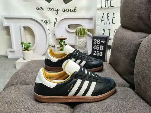 253DAdidas originals Busenitz Vulc adidas Casi 70 años de originales clásicos hechos de gamuza, horm