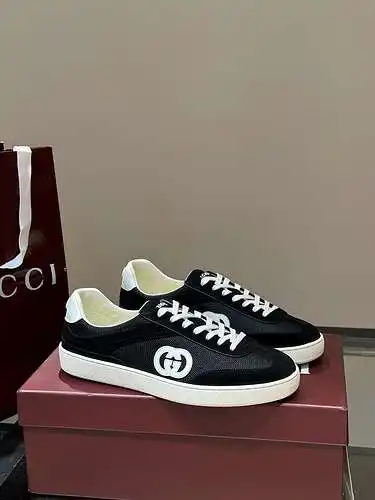 Zapatos de hombre GUCCI Código: 0727B30 Talla: 38-44