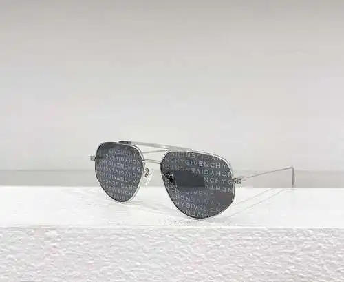 GV40058U