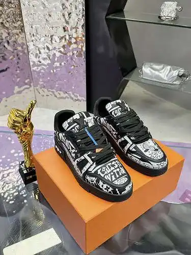 Código de modelo LV Couple: 0725D60 Talla: Mujer 35-40 Hombre 39-44 (45 está hecho a medida y no se 