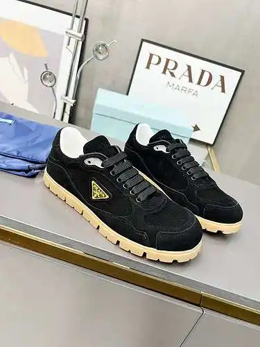 Prada Couple Model Code: 0725C50 Size: 35-45