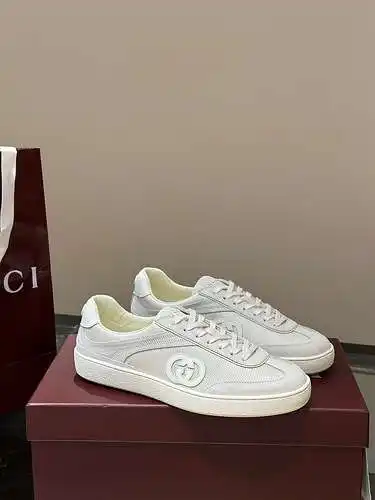 Zapatos de hombre GUCCI Código: 0727B30 Talla: 38-44