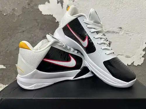 Bruce Lee 39-46