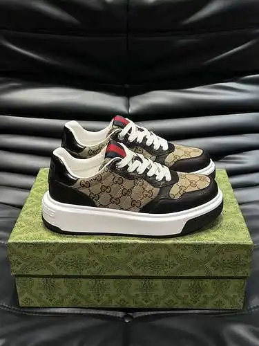 Zapatos de hombre GUCCI Código: 0727B90 Talla: 38-44 (45 personalizados)