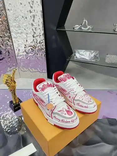 Código de modelo LV Couple: 0725D60 Talla: Mujer 35-40 Hombre 39-44 (45 está hecho a medida y no se 