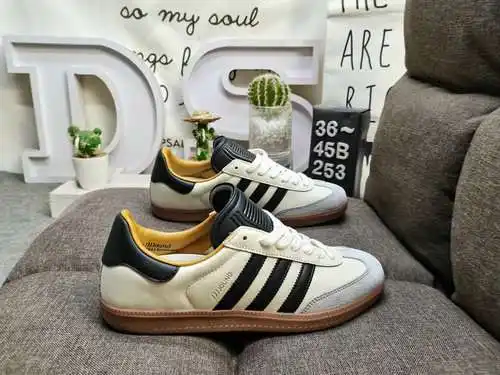 253DAdidas originals Busenitz Vulc adidas Casi 70 años de originales clásicos hechos de gamuza, horm